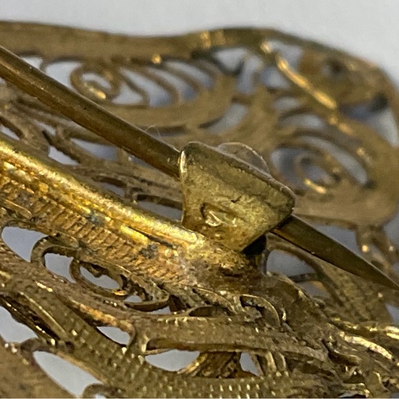 Antique Filigree Bow Brooch Large Size - Picture 6 of 6